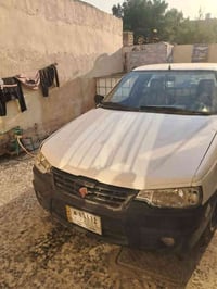 سيارة اريدو حمل موديل ١٦ سيارة نضيفة رقم بغداد رقم الهاتف ٠٧٧١٦٥٣٣٨٣٢