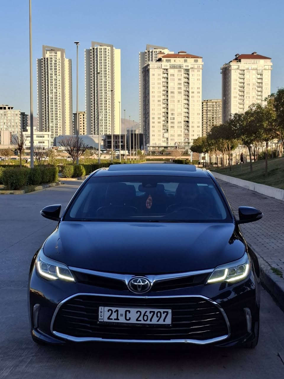 تويوتا افلون 2017 مواصفات تورينك فول مواصفات لون اسود كذاب
ملاحظة السيارة هزة فحص رقم سنوية جديد السياره بسمي تحويل وكالة بنفس اليوم 

حادثها خلفي فقط صندوق بيها صبغ بجم كبس بشرط بدون ايرباك صور الحادث سونر موجود بالمنشور 

محرك V6 حجم 3500 بنزين ماشية121ميل
شاشة بصمة كامرا سلايت كوشنات جلد كوشنات تدفئة كوشنات كاربا لايتات ليد  زينون  تبريد قطعتين رادار جانبي رادار أمامي رادار تحديد مسار بعد هواية مواصفات السيارة حيل نضيفة جاهزة مابيها اي نقص بشرط كير محرك تبريد ايرباك كهربائيات بشرط هزة رقم سنوية جديد بسمي السيارة  تايرات جديد للإستفسار اكثر اتصل ***********
