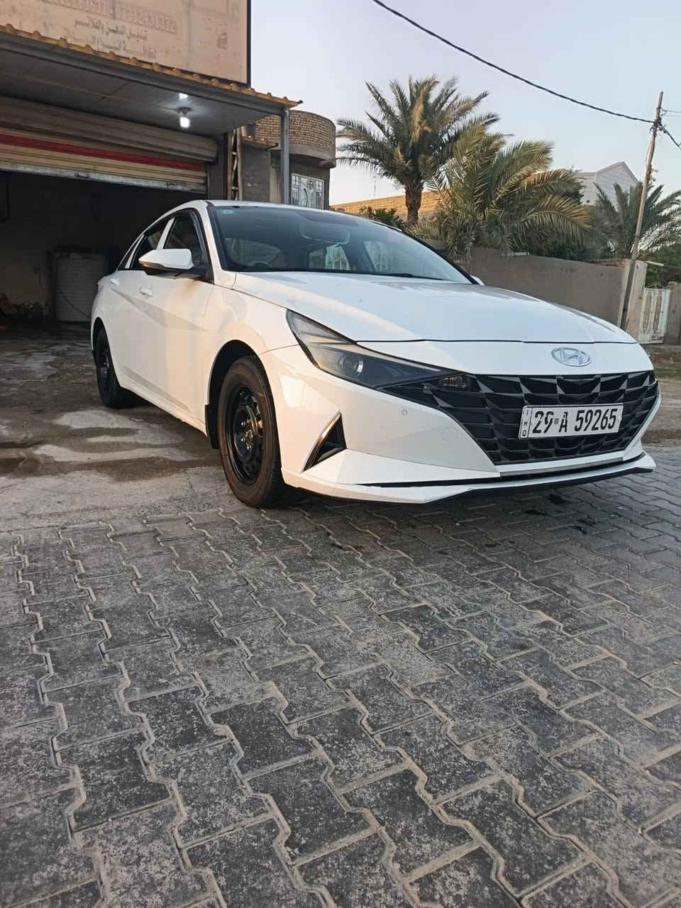 النترا 23 فول مواصفات خليجي مكينه ٢٠٠٠ كفاله عامه عده طخه بل باب بدون تصليح تعتبر بارد السعر ١٦٥ ***********
