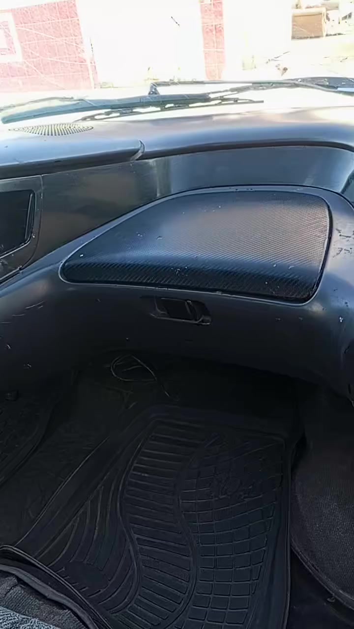 السلام عليكم تحية طيبة الى اعضاء الكروب المحترمين للبيع بريفيا 7 راكب تيوتا رقم واسط  إنكليزي باسمي سنوية نافذة من شهر 11 سيارة بلاد مو تحوير كير مكينه لا صرف ولا بخار شرط التحويل السعر 35 وبيه مجال *********** او*********** اتصال فقط غير متواجد
