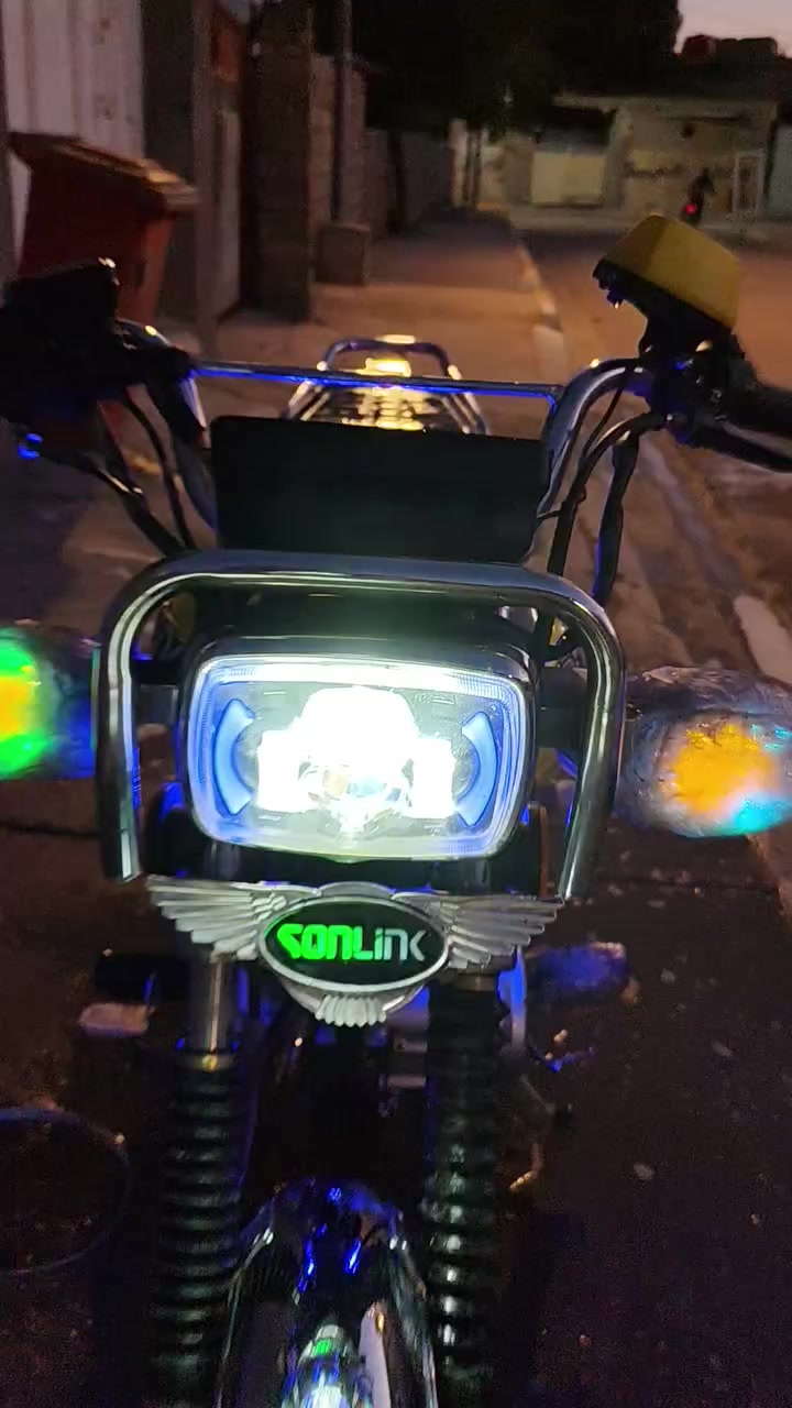 دراجة للبيع 2025 
بس دشبول طافي ودواسة تبديل  
شلعة خير من الله 
700 وبيهةمجال
بعقوبة بهرز
***********
