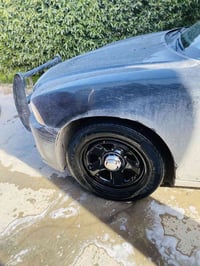 ويل بوليسي • مراوس • بكروم