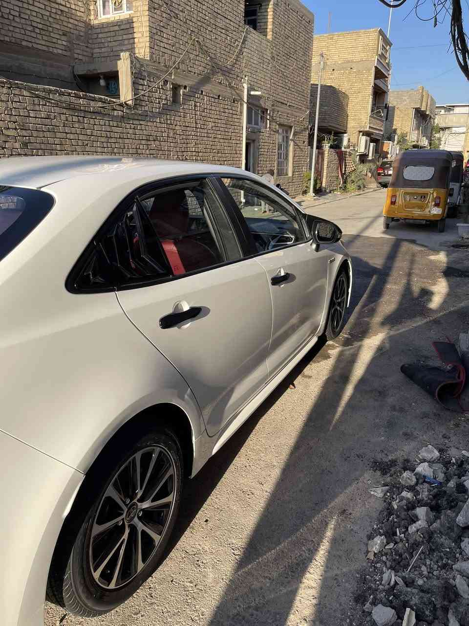 السلام عليكم ورحمه الله وبركاته 
تويوتا كورلا خليجي  هايبرد شكل امريكي
2024
مكفول من الصبغ والضربه
بدووون قطرة صبغ
محرك 1800
بصمه
 فتحه
داخل جلد
رقم بغداد
السعر 147
مكانها بغداد
للاستفسار ***********
