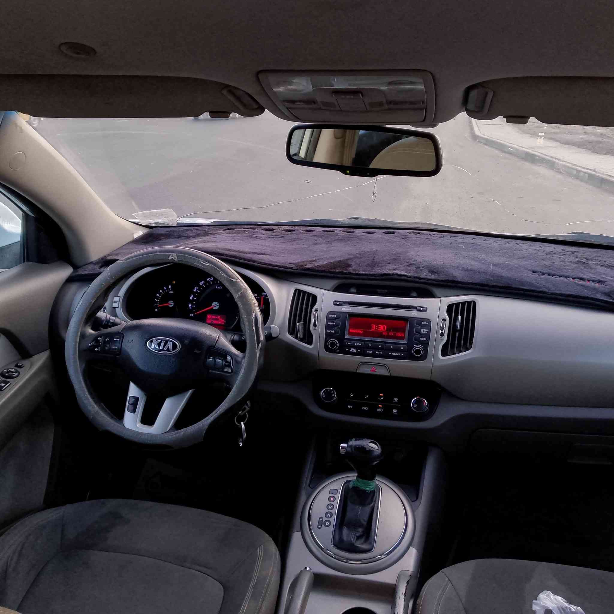 السلام عليكم 
للبيع كيا سبورتج خليجي 2015 
رقم البصرة  تحويل ثاني يوم سياره باسمي 
مكفولة كفاله عامه 
مكينه 2000 دوش خليجي 
مكان السياره البصرة 
السعر 165 
***********
