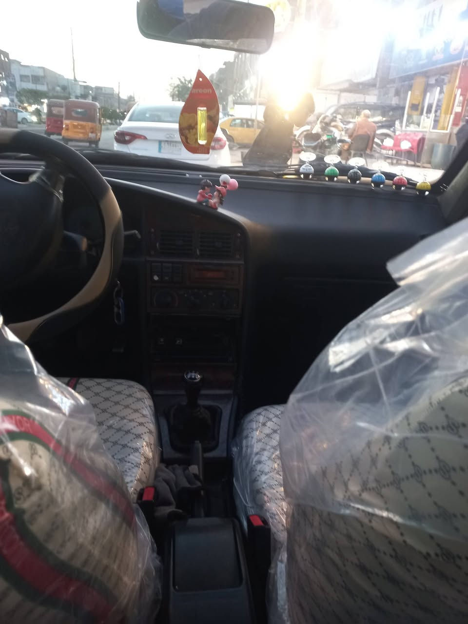 السلام عليكم سياره بيجو بارص ٢٠٠١٥ بابل رقم انكليزي باقي عله استلام اللوحات كي،مكينه تخم تاير تبريد كهربائيات تدفئة السياره جاهزه بيه بس الجاملغ الخلفي صفحة السايق معمرمكان السياره بغدادمدينة الحريه رقم الهاتف ***********السياره بسم عمي هزه مساقطه يعني كبل تحول السعر ٣٨ وبيه مجال بسيط
