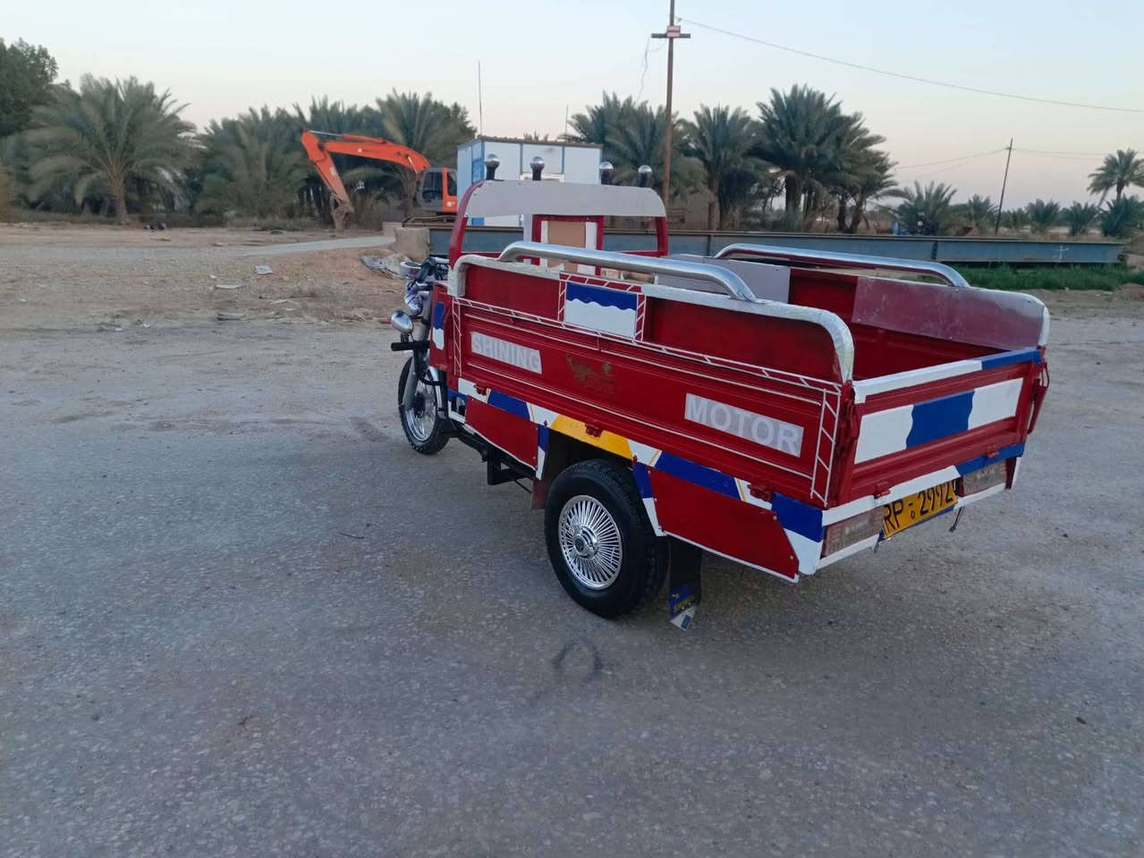 ستوته للبيع موديل ١٦ أوراق اصليه ستوته جاهز مانقصه مانقصه أي شي مكان بابل شوملي السعر 1250  رقم ***********
