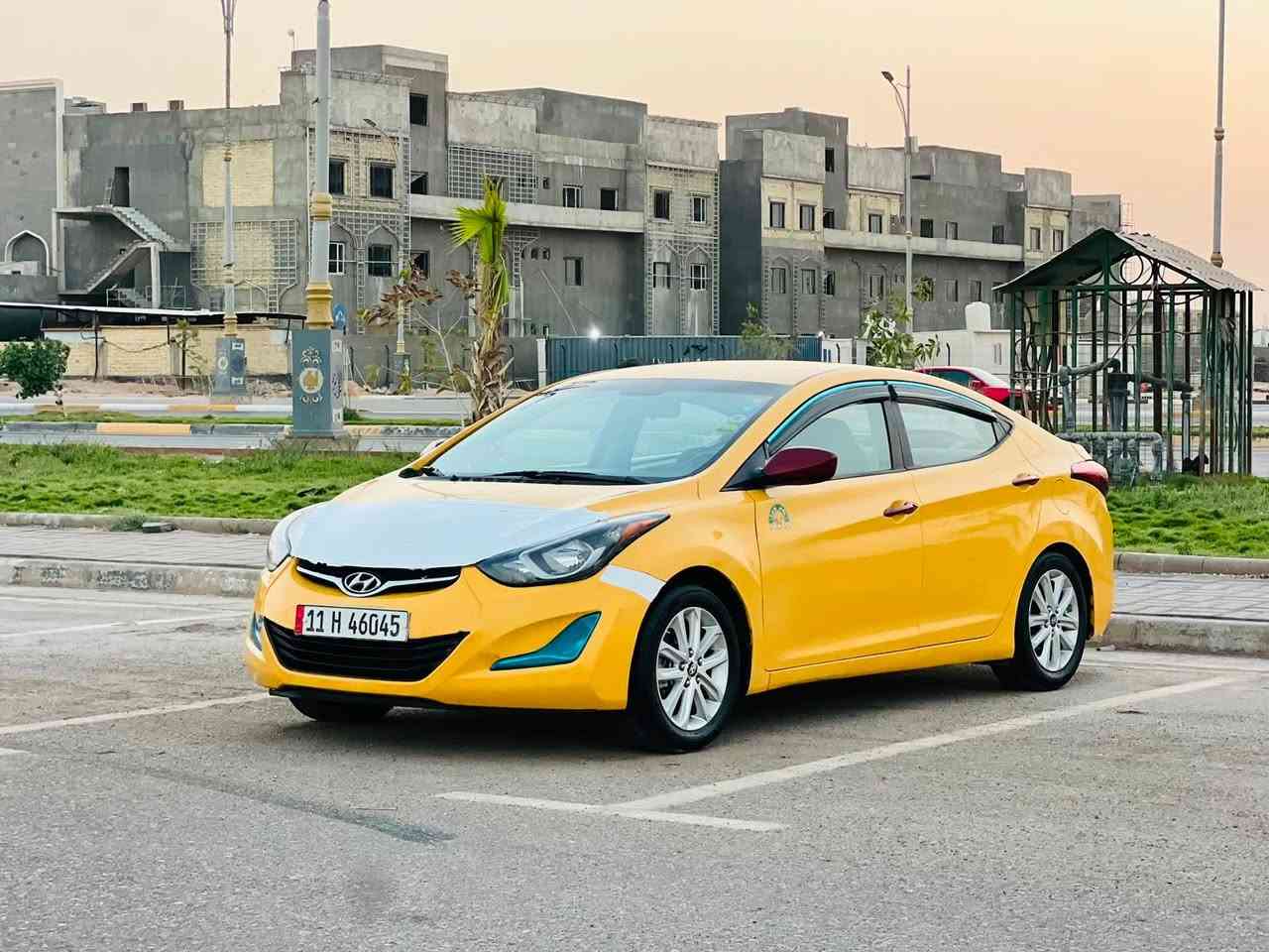 السلام عليكم للبيع هونداي النتر مديل 2016وارد امريكي حادثه جاملغ وتبديل البنيد  امامي فقط ولباقي كفاله بدون دواخل مكينه كير حداديه تخم تاير تبريد ثلج الموصفات تحكم استيرن شاشه كبيره كامره دواره حساست خلفيه السعر 103مشروع وطني سنويه 2029 تحويل ثاني يوم مكان السياره كربلاء الستفسار اكثر عل رقم ***********/  .. ***********
