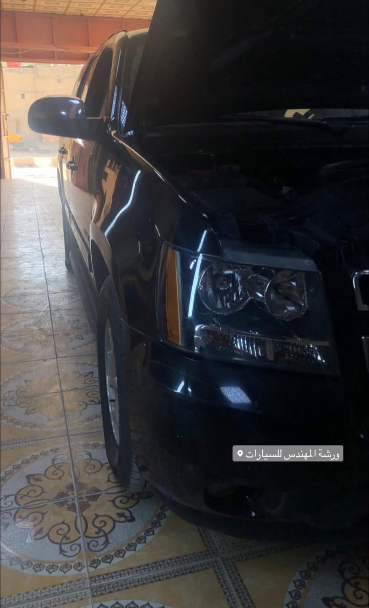 تاهو مديل 2013
لون اسود فول مواصفات من فتحة وكراسي كهرباء وتبريد كشنات وغيرها من المواصفات 
مكينة وگير وتبريد كفاله تخم تاير جديد
ماشية 200 الف كيلو
وارد امريكي داخلة فقط الدعاميه الاماميه
بالغراق صاير بيها المدگر الامامي جهة السايق فقط نص صبغ
والمدگر الامامي جهة العبري معجون وصبغ 
السياره بيها تأشيرة گمرك مطلوبه للگمرك 8 ملابين اكصها من سعر السياره 
سعرها جداً مناسب للأستفسار ***********
مكاني البصرة
