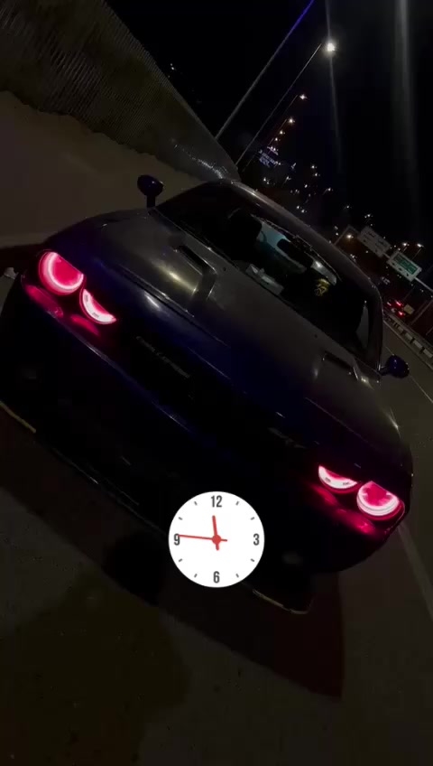 بسم الله تعالى
اقرو تفاصيل وحادثها موجود بصور

متاح للبيع دوج تشالنجر موديل 13 رقمها بغداد فول مواصفات
فتحه شاشه
شاشه قلاب
مهبطه كص حراري
وكزوز شادلها. 
سياره جدا نضيفه غرفتها تخبل
لد بدشبول
وهاي صور وفيدوات
وعليها إضافات هم 
محركها 3.600
مكان سياره كوت
6 سلندر حادثها جاملق امامي جهه سايق بدون لغد ولااي شي مجرد تعديل جاملق وتجي وتفحص واني بخدمتك وساعدك بلي اكدر عليه والله يسهل ع جميع
رقم الهاتف:-***********
