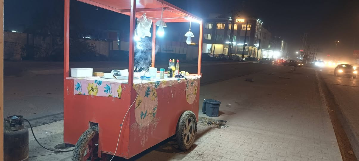 سلام عليكم عربانه لبلبي للبيع السعر700الف وبيه مجال ***********
