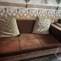 تخم اللبيع شعله  السعر ١٥٠الف ١٠مقاعد اتصال على رقم 0782 643 5870