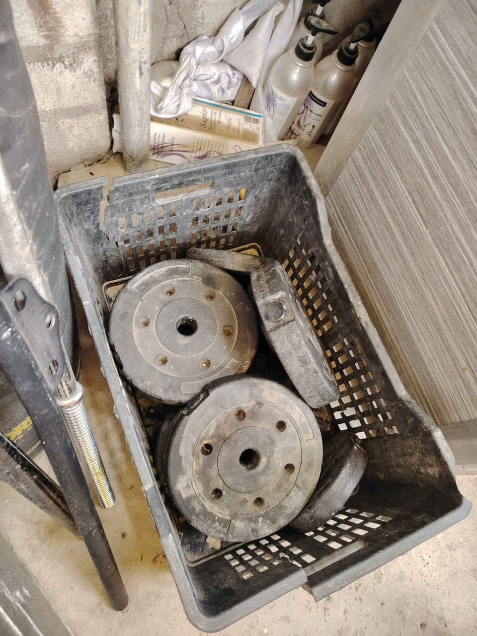 مع معدات كامل سعر ٤٥٠


**إذا كنت صاحب هذا الإعلان وتريد حذفه لأي سبب، رجاءا أرسل رسالة إلى الدعم الفني**