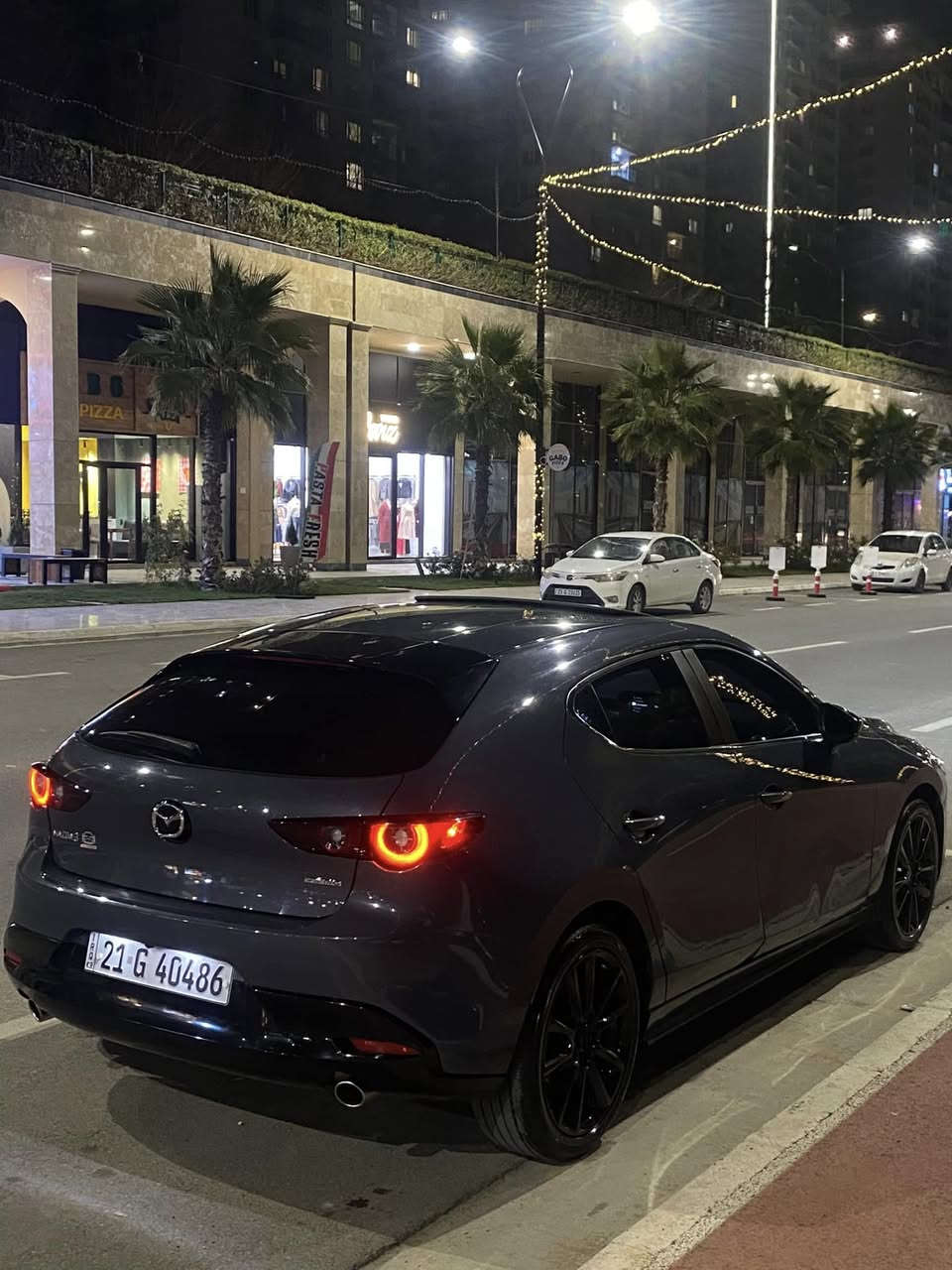 بسمالله 

مازدا٣~~ ١ پارچە بۆیاخ. قه پات مواصە فات. ناوسوور-مکە بە رە بۆست-سڵایت-دووبەصمه بيلادی کوشن گە رم . گێڕمە کینە -ناوگرتن بە شە رت.سارد چاڵ قوپاوی هە موی بە شە رت-له ده عامي پێشە وە تا دواوه .کارە بای ڕادار.بە شە رت -لە خزمەتانا ئەبم *********** السليمانية, العراق
