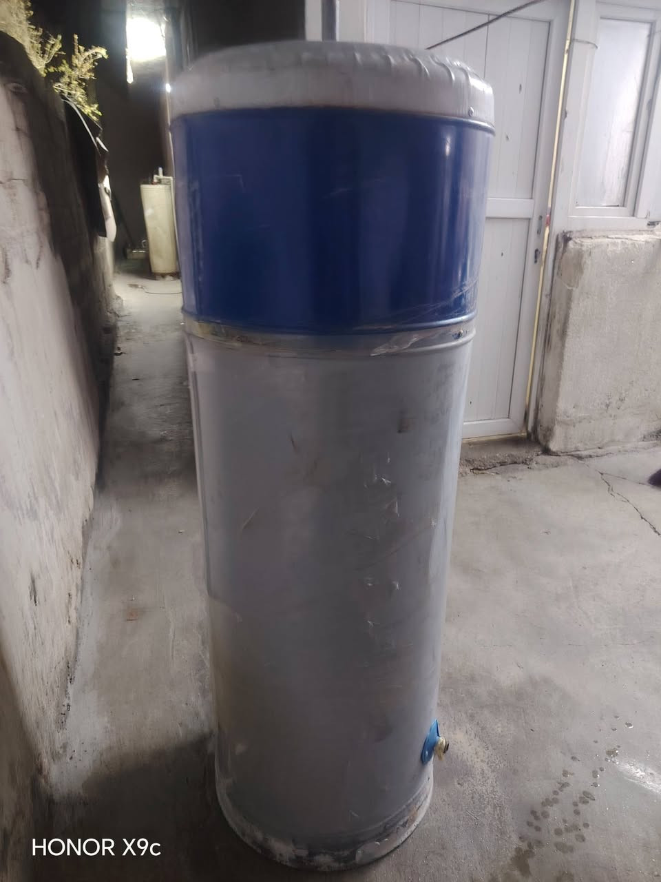 اسلام عليكم كيزر للبيع شرط لا زرف ولا شي السعر 80بي مجال للتصال *********** واتساب متواجد
