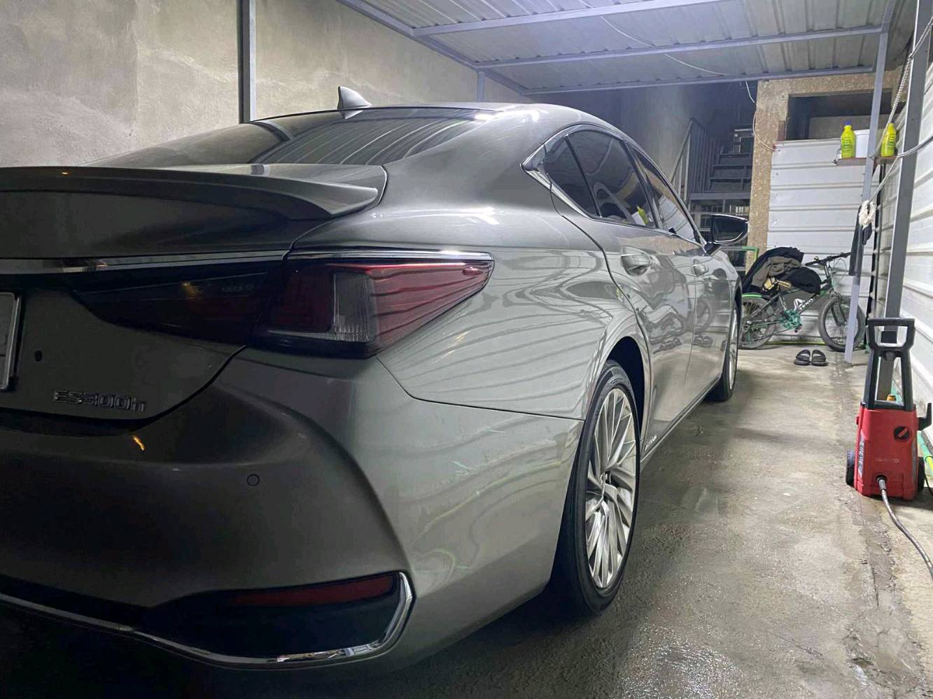 لكزز هايبرد وارد امريكي موديل 2021 فئه لكجري الترا سياره ماشيه 46 الف  للبيع تواصل عل رقم 

ضربه جاملغ خلفي قبق صندوك 


***********