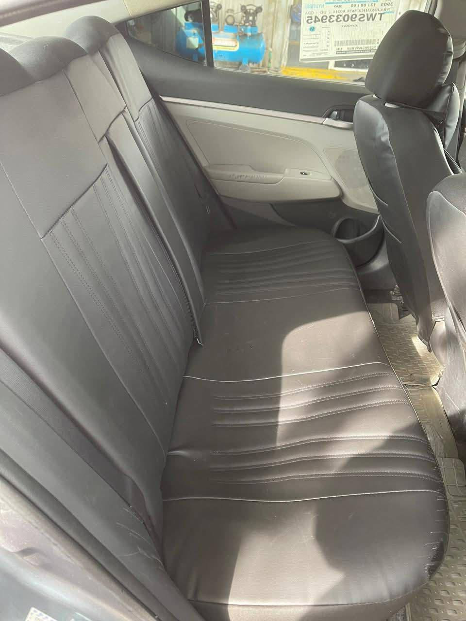 السلام عليكم 
الانترا ١٩  وارد امريكي مكفوله شواصي ولغود 
ليبل واحد بدون تبديل 
محرك وكير at تبريد ثلج تخم تاير جديد
صبغ جاملغ +بنيد+سونار موجود 

باسمي رقم بابل 
السعر ١٢٨ وبيها مجال 
المكان بابل محاويل 
***********
