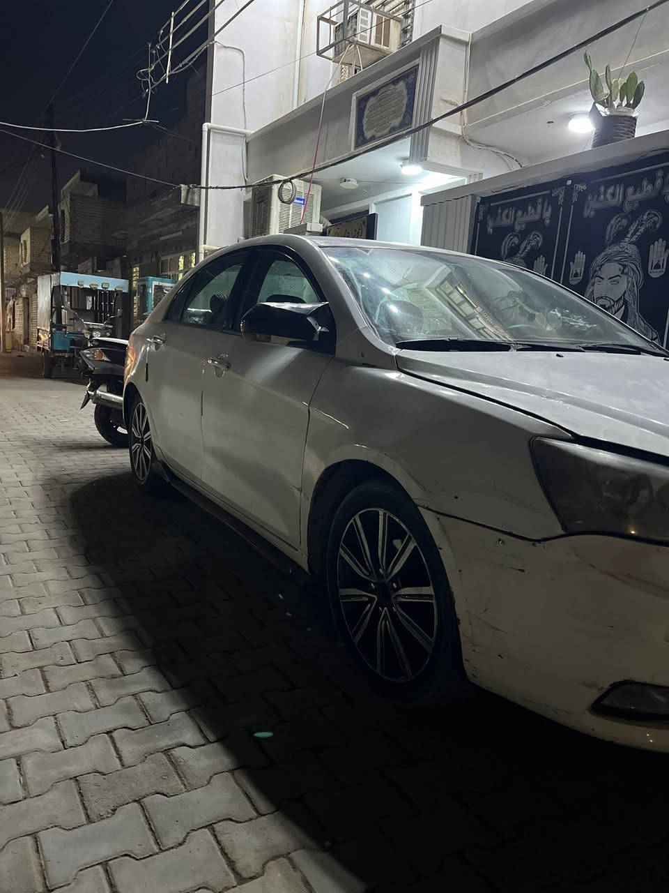 مستعجل مستعجل وبلاش ماكو هيج سعر
ام كراند محور مكينة وگير  وتفرعات كورلا 1800 عليهة ادامة 
 تحويل شرط بيه طخات بصيطة الجناي ابو تكسي تفيدة ب 40 بيهة مجال مكاني بغداد ‭***********‬
