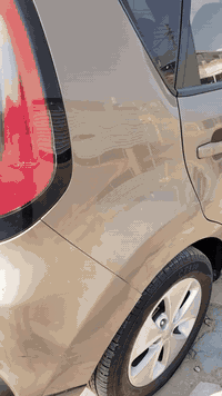 للبيع.. كيا سول وارد أمريكي موديل 2015 محرك 1.6السيارة بيها باب السائق...