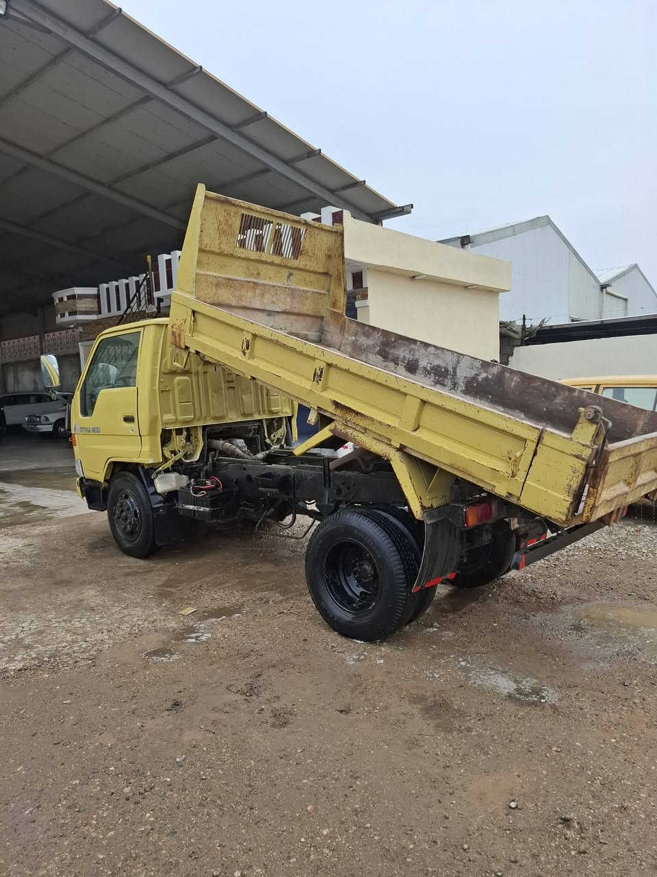 السلام عليكم للبيع تيوتا داينا قلاب
موديل 1985
رقم سنويه جدد
بسمي تحويل مباشر
مكاني بغداد تقاطع النهروان
الستفسار انتصل 
***********
***********
