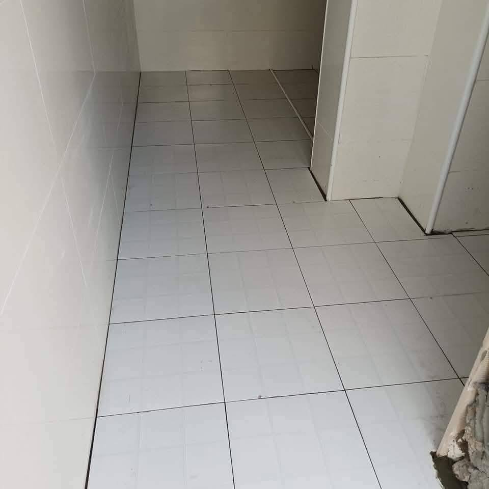 خلفه جداراي وارضي لبخ تغليف درج لبخ ترميم بيوت اتصل ع رقم او مراسله ***********
