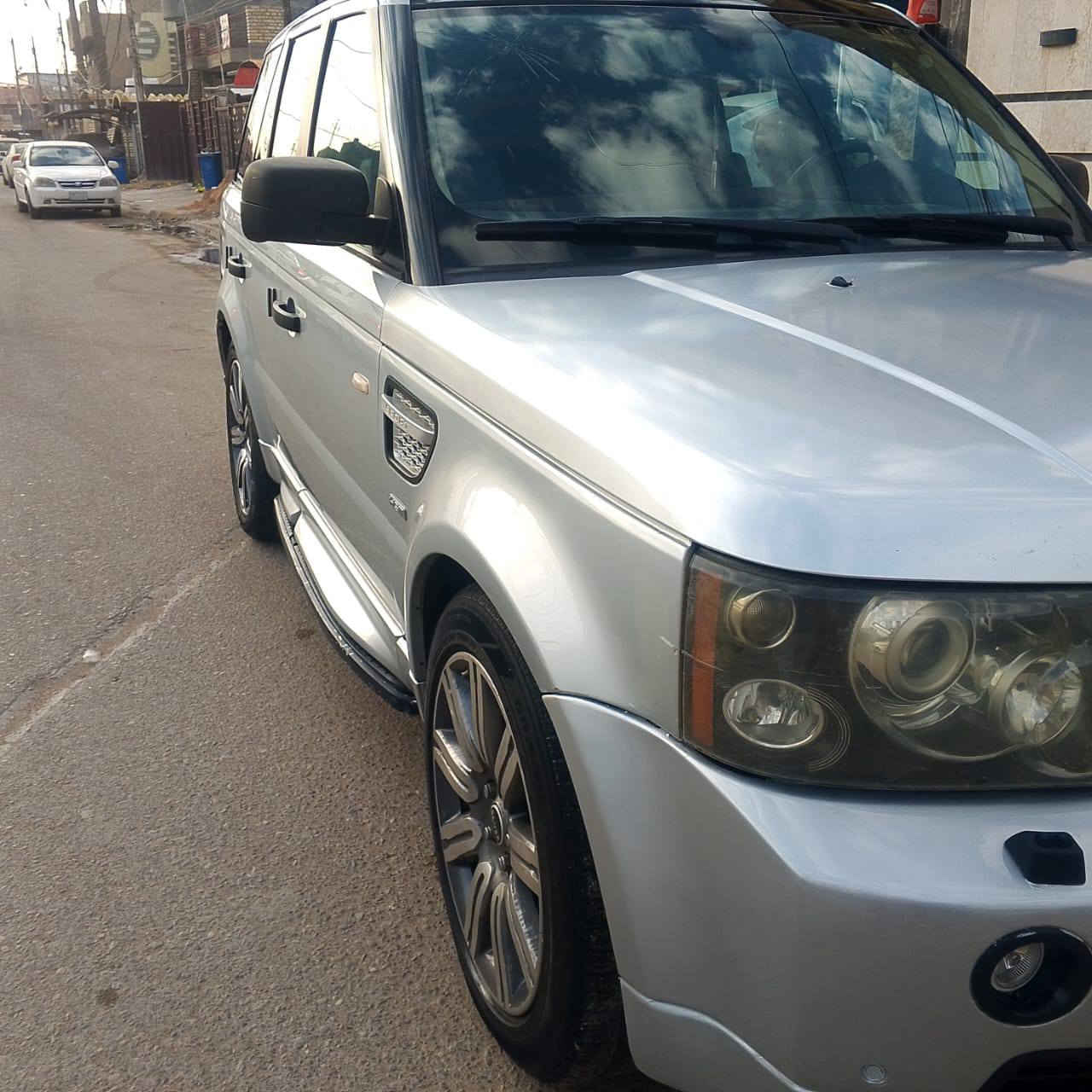 رانج مديل /2009/مكينه وكير مكفولات تخم تاير جديد ويل كب جدد لا فطر ولا الحيم سيارة فول مواصفات واحد على واحد مكينه 8 سلندر/.  رقم اربيل تريد وكالة تريد تحويل بقت يم المشتري عليه غرامات تنزل من سعر بيع او مراوس حسب القناعة والله يرزق الجميع السعر 135 عنواني بغداد الدورة حي الصحه *********** شعندك مراوس واتساب مفتوح
