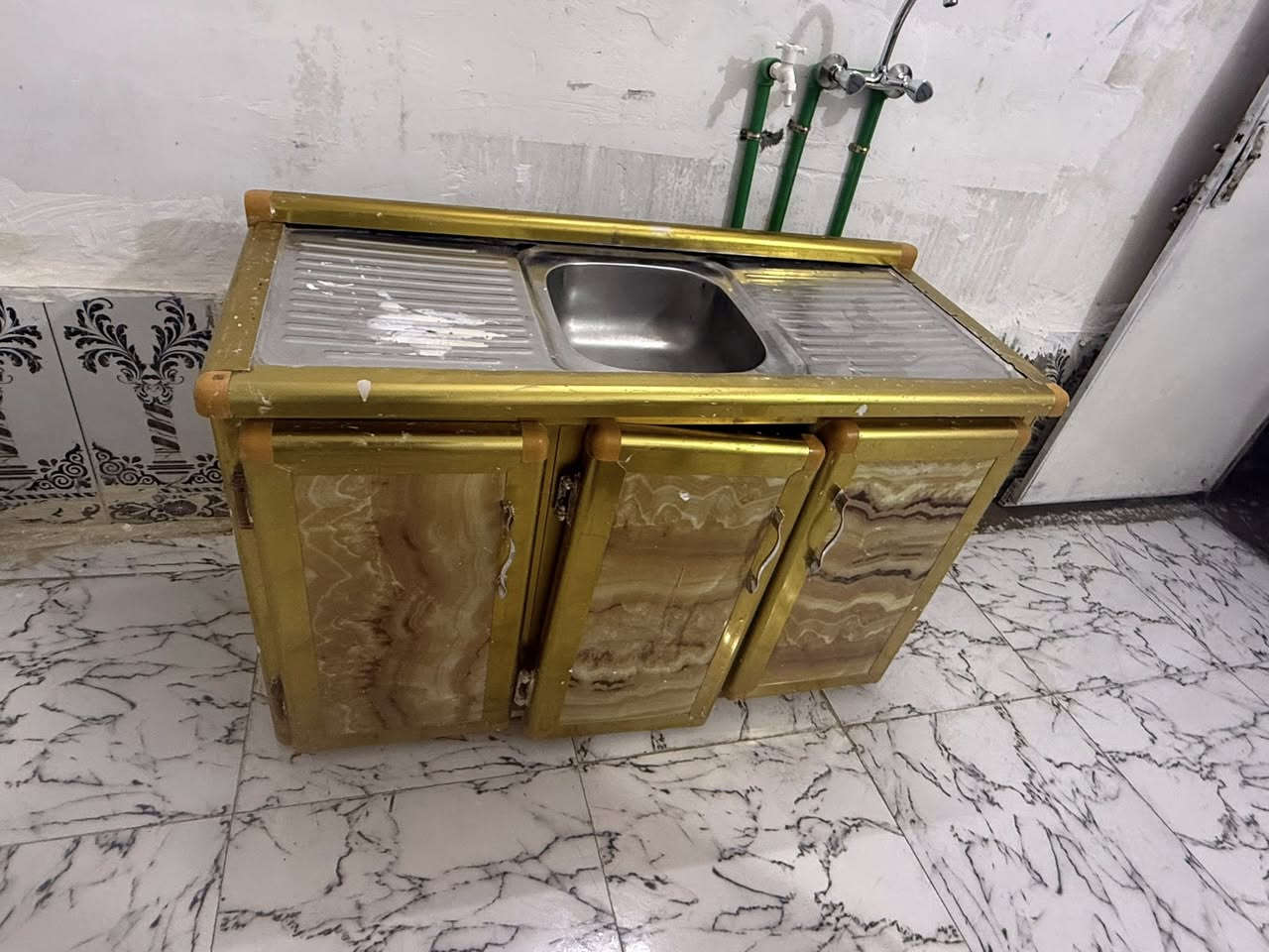 للبيع سنكي مع غساله حجم كبير


**إذا كنت صاحب هذا الإعلان وتريد حذفه لأي سبب، رجاءا أرسل رسالة إلى الدعم الفني**