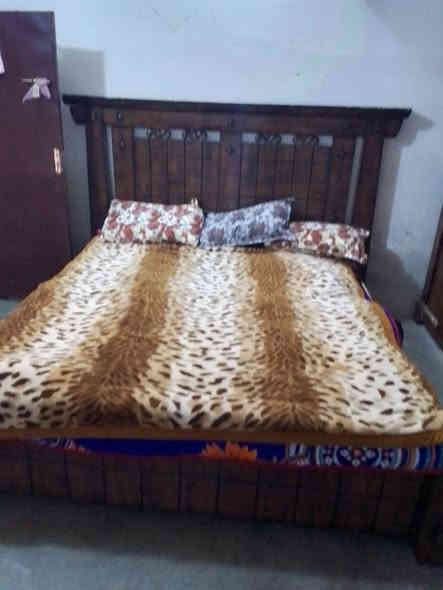 غرفه نوم سعرها250 رقمي *********** تكريت
