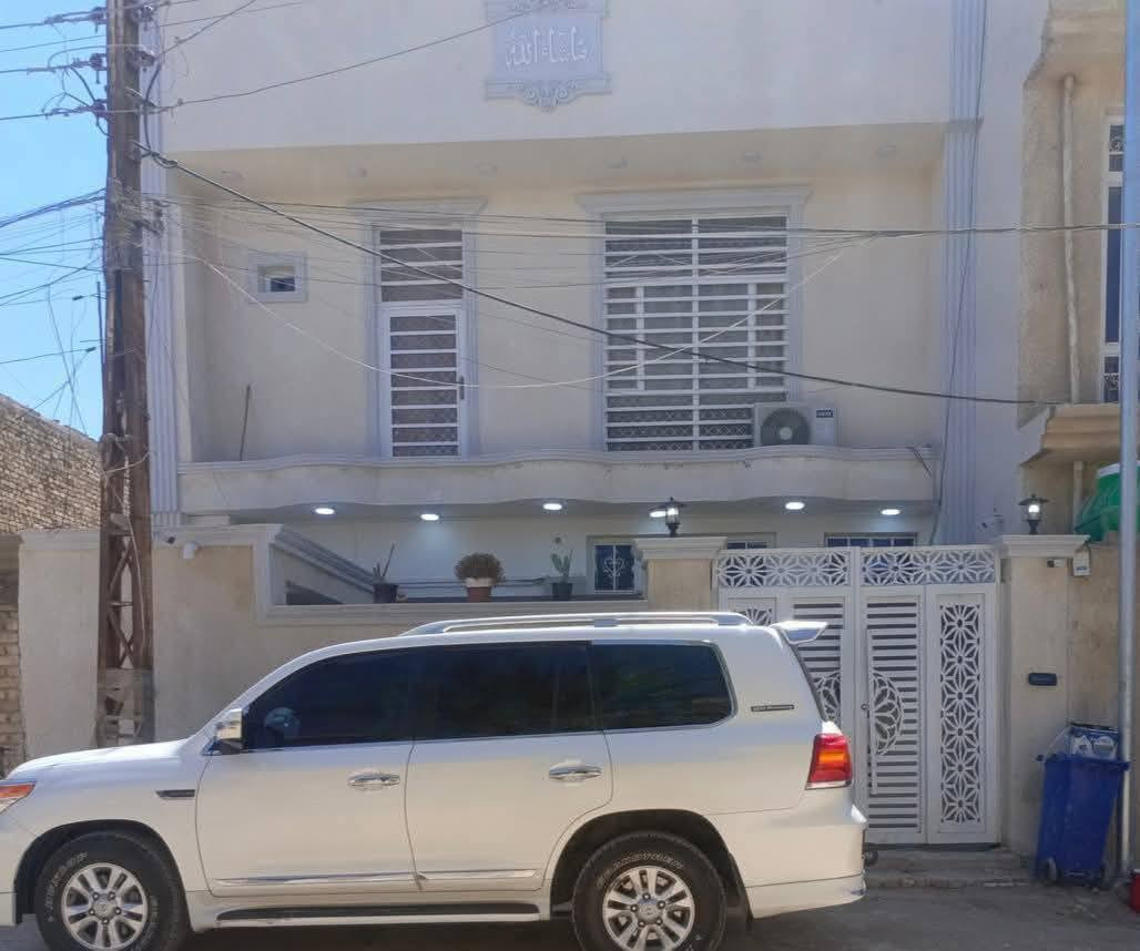 مشتمل طابقين مربع بناء حديث للبيع
#مبادرة_او نقد

حي الحوراء الاولى

شارع المدارس

شارع المختار ابو ليث

بصف الركن 

يبعد ٥٠ متر عن كورنيش الدجيلي 

بناء حديث ١١٥ مربع

واجهه ٨ونص

نزال ١٤

قاطين

***********
