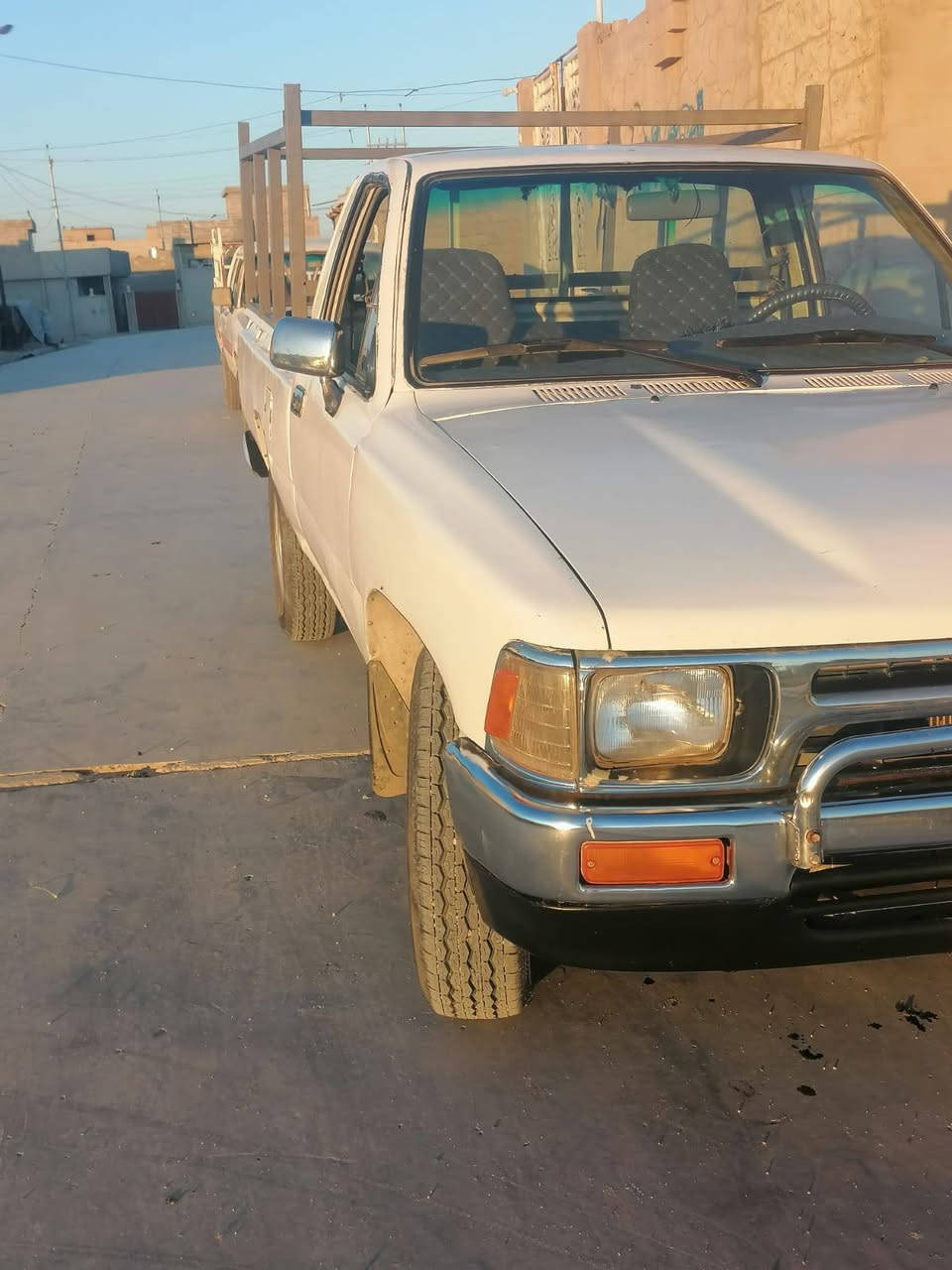 بيكم موديل 1991 رقم بغداد شرط التحويل
صبغ عام للجمالية
دوشمه كامل 
طخم تايرات جديد
باتري وايرمنيه كلها جديده وشغالة كلها
السعر50وبيها مجال للطيبين
تواصل فقط على رقم
اتصل وتدلل
 ‏‪***********
