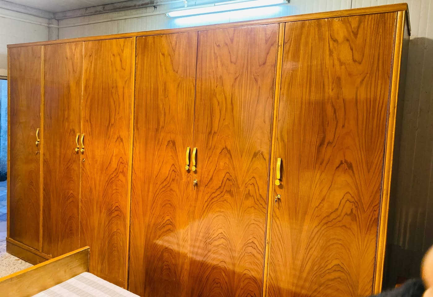 غـرفه ام سـته تزكـام ثقـيل
كنتـور صاج داخـل وخـارج الضهـر جرجوبه
ونضيـفه جداً
التـواصـل ع رقـم 📞 
مكـان كفـل َ 📍 
***********
السعـر 600
