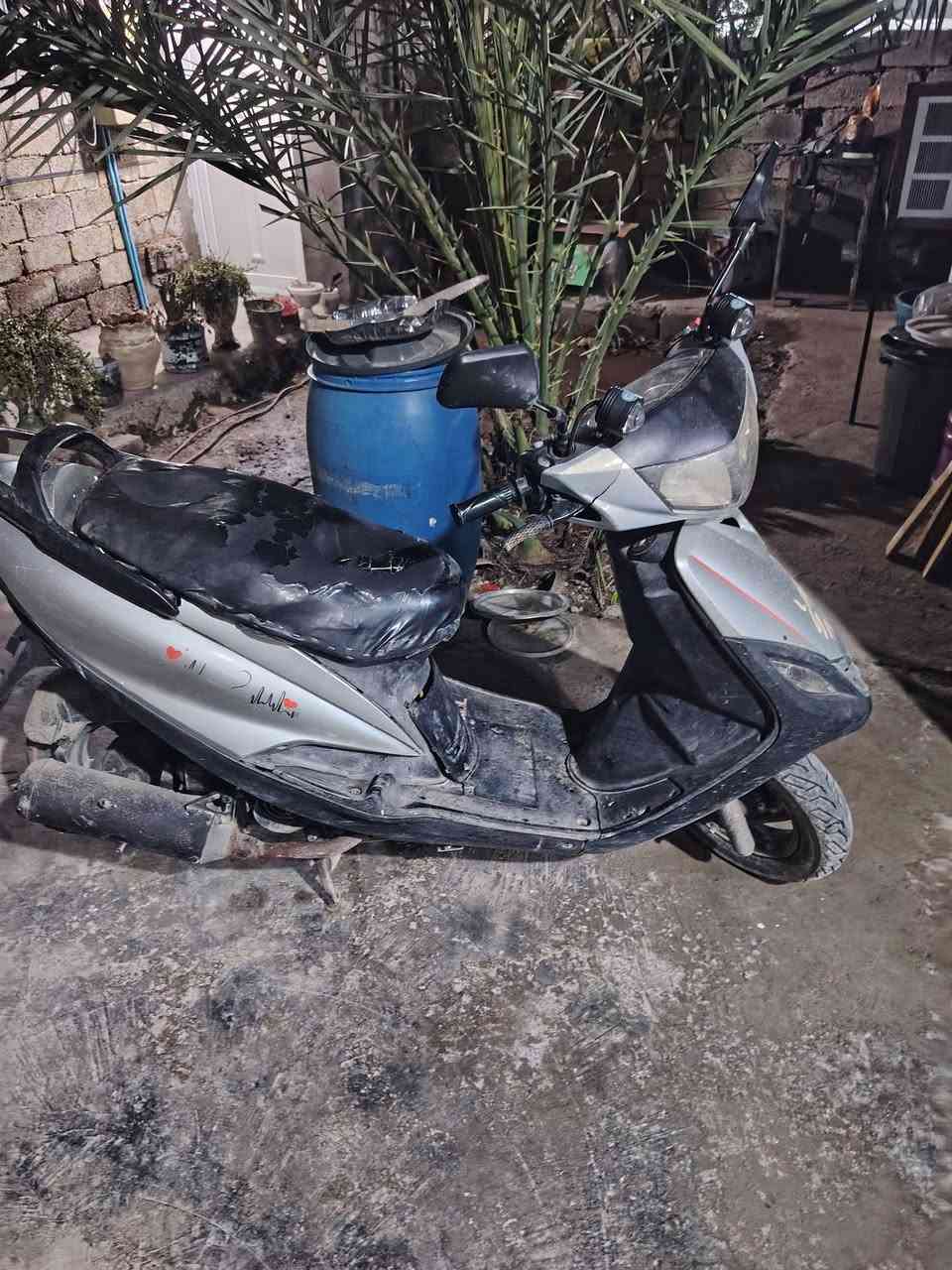 السلام عليكم دراجة ماكس ثعلب اريد ابيعها او مراوس بدراحة فورتي مكاني ديالى بعقوبة


**إذا كنت صاحب هذا الإعلان وتريد حذفه لأي سبب، رجاءا أرسل رسالة إلى الدعم الفني**