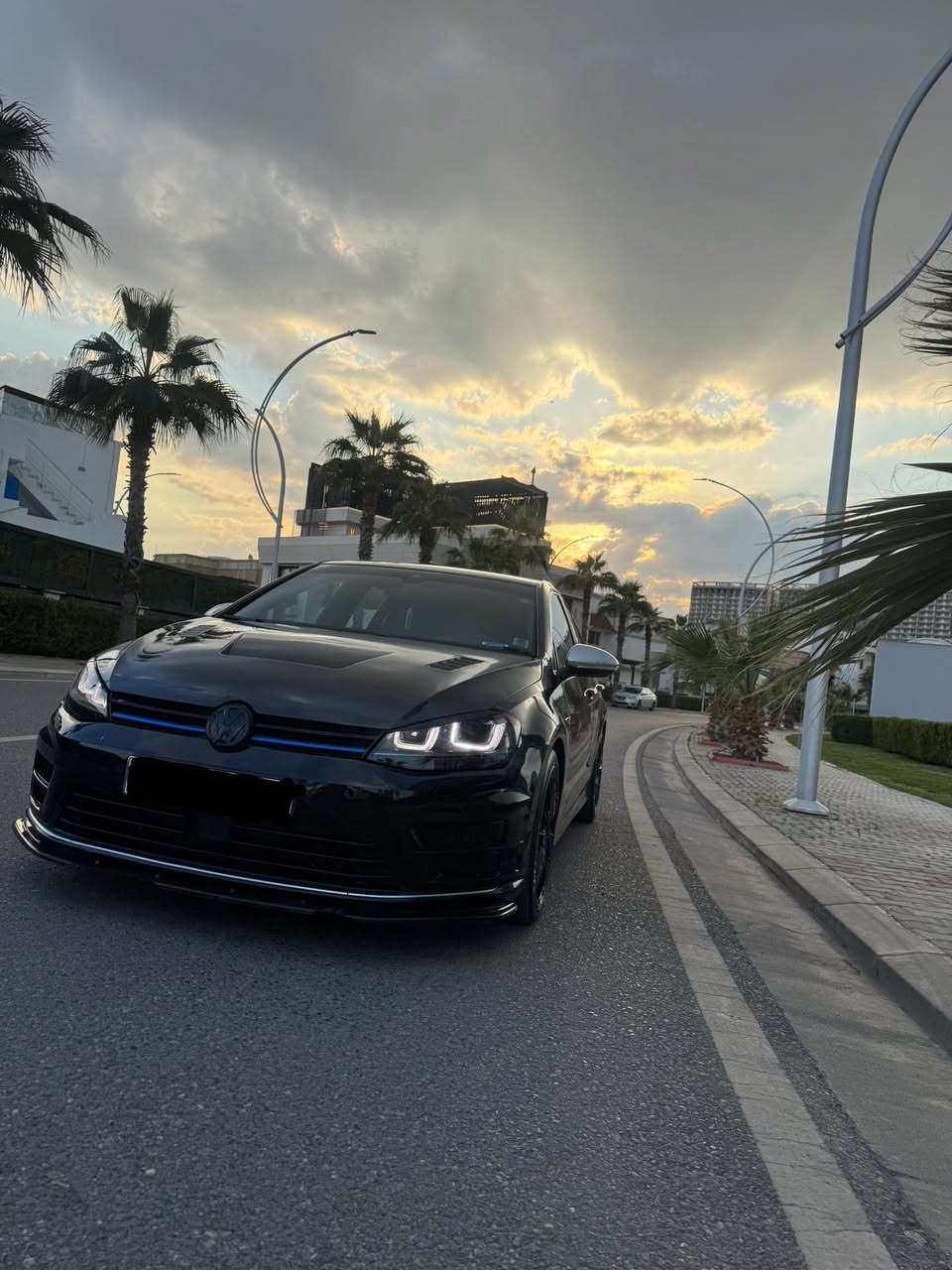 💣🚀🚀Volkswagen golfR mk7 2017 كندى 
چاملغ وباب خلفى سكن كلير امريكى 
بدون دواخل بدون ارباك كولشى شرت 
سياره كامل ده سكارى گير مكينه كولشى شرت 
سحر١٨٧$ مجال


**إذا كنت صاحب هذا الإعلان وتريد حذفه لأي سبب، رجاءا أرسل رسالة إلى الدعم الفني**