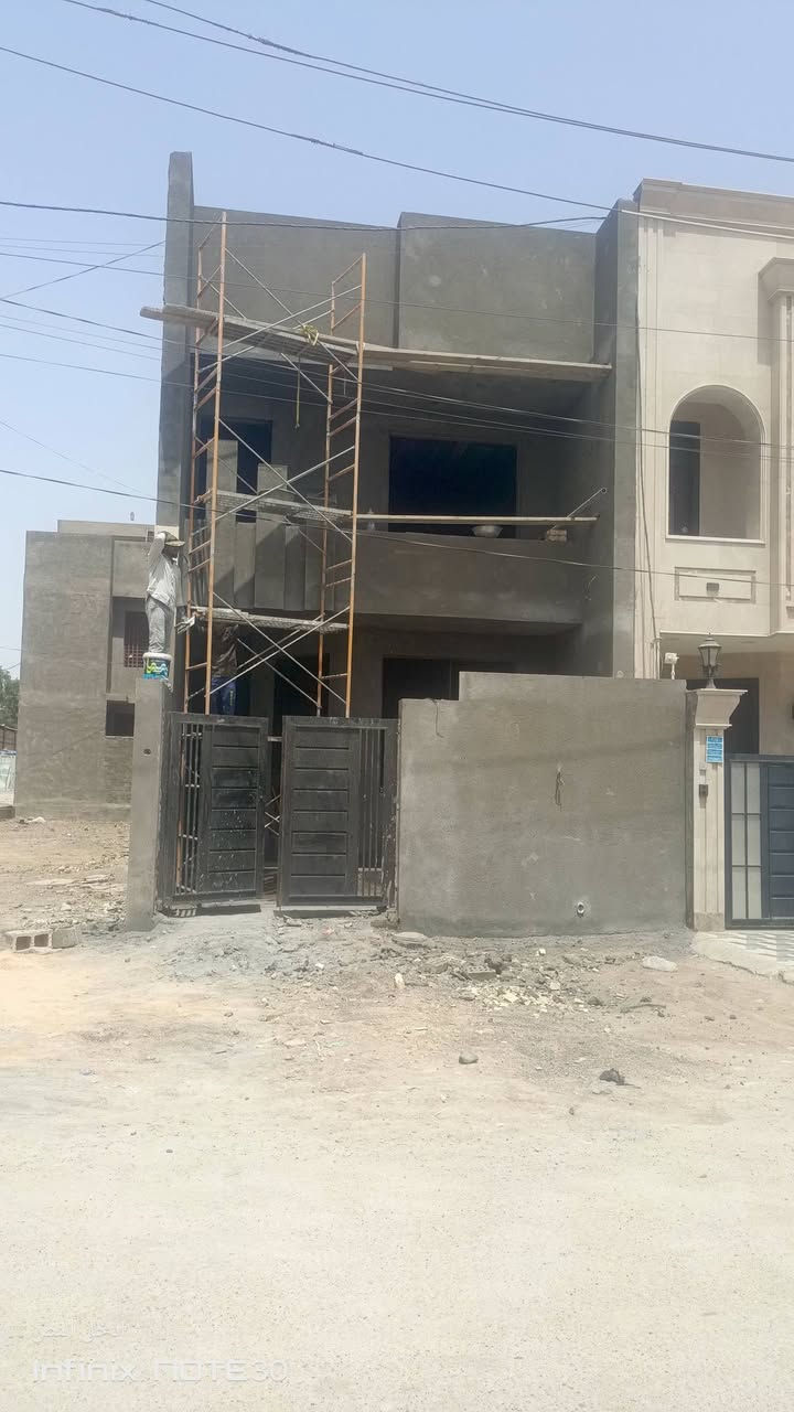 كادر لباخين لكافة اعمال البخ ولبخ وتطعيم وطلس الواجهات (***********)
