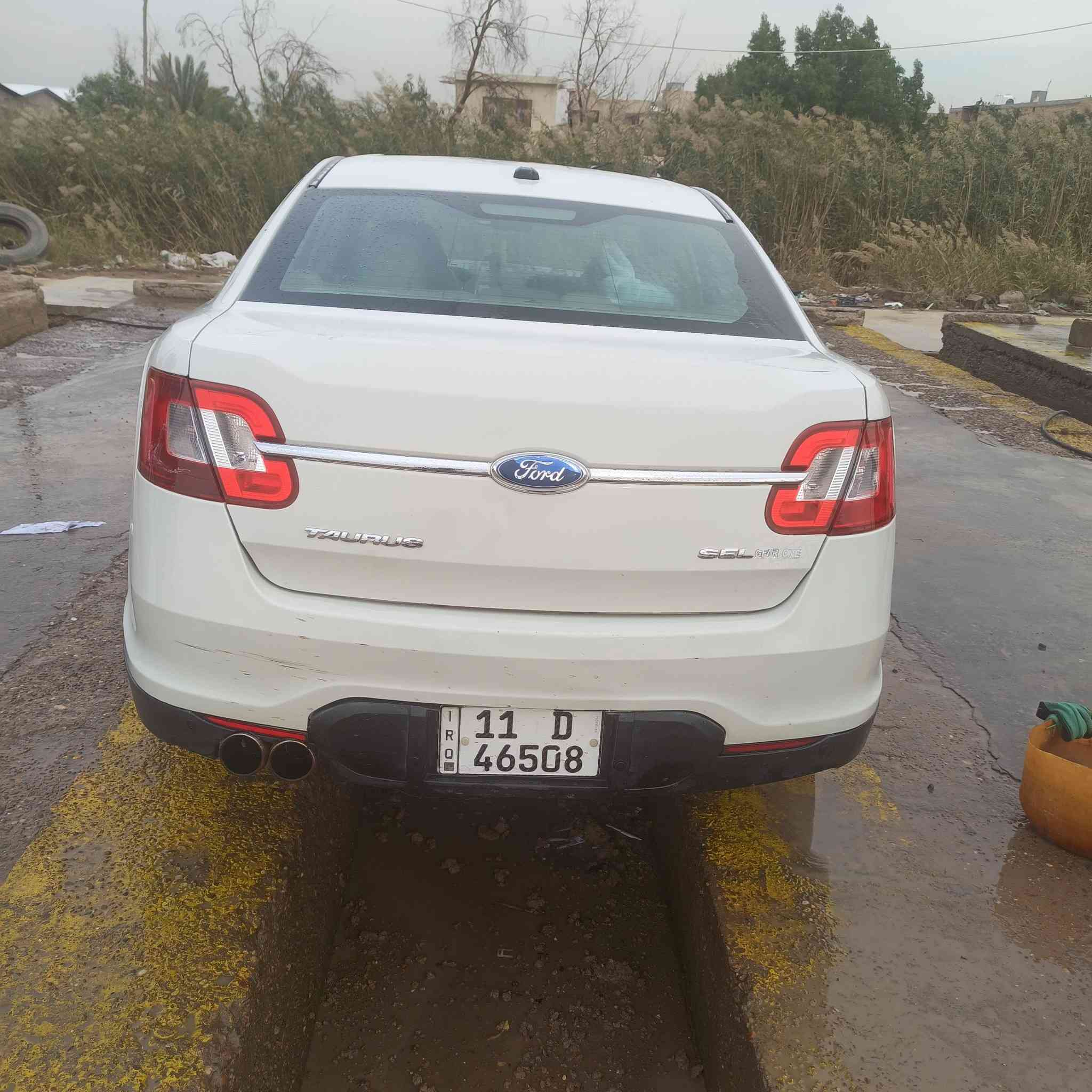 فورد تورس 2011 مستعجل على البيع السعر 95$ *********** غير متواجد على الفيس

