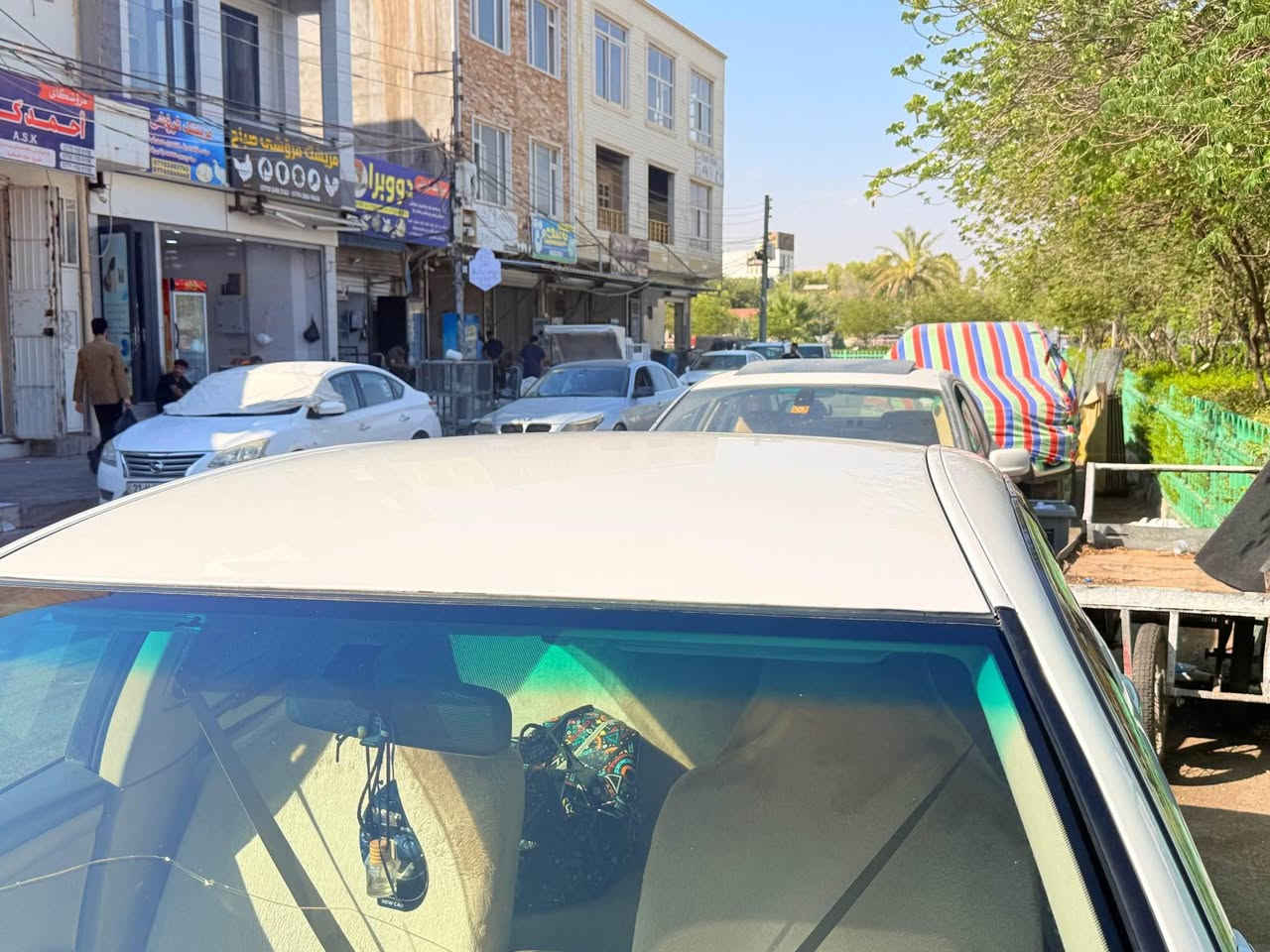 شاهينة ٢٠٠٥دوو ٢دووگةم گةورة بةگةورة ١٨٢
بي صبوخ بس جي مووسةكاني صبوخة ٢٥٠ مةسروفي نية 
تةبريدو گيرومةكينةو تةقةوقة دبل و
اكسل و تايةبةشةرت  دوكةل نية سةرفوبوخاري نية تابيلت سةيارةكة نةرمووتوندو تولة سيارةكة ٣ سالة لاي خومة 
تكاية موشتةري نيت تيل مةكة لةگةل ريزم بو هةموولايةك
ژ.م *********** كالار, السليمانية

