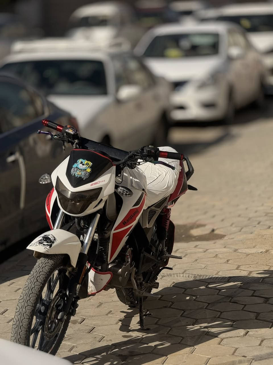 گايدن موديل 2018 اوراق گمرك مدفوع حته الوصل مال الكمرك موحود جاهزه مكينه 250cc الماطور جاهز علا اخر حبايه. نوديل 2018 المرغوب. مكينه بلاد مامفتوحه بطناش ومعدل  السعر مليون و300. وبي مجال قليل. *********** مكاني صلاح الدين بلد
