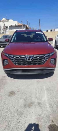 يا الله البيع توسان موديل2024وارد امريكي محرك 2500مرغوب  فول عدة فتحة ...