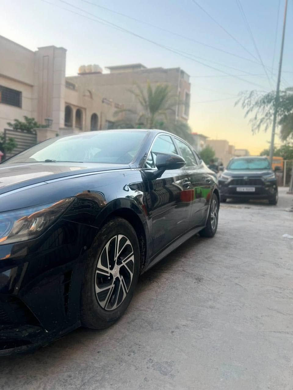 السلام عليكم ‼️‼️‼️‼️

سوناتا 2022 هايبرد محرك ٢٠٠٠ 
سياره نضيفه وحيل معتني بيها 

-  داخل ابيض وحليبي واسود كشنات قماش مو جلد كامرات رادارت امامي خلفي صندوق فتح غلق ذكي توقف ذاتي بلرجوع 
بس تفتح الباب من بحده الگير يحول على ال P
تبريدها قطعتين ثلج ما شاءالله نقاط عمياء بلمري مري كهرباء وبعد هواي مواصفات والسوناتا معروفه

- ماشية ٥٠ الف ميل 
مكينه كير برغي ممفتوح 🚨🚨🚨
على گد تبديله الدهن والمي ينفتح البنيد
بانزين كله محسن ما شامه العادي
و ارقئ دهن يتبدللها والمقصد السياره حيل نضيفه وبلعافيه على الياخذها

- حادثها جاملغ ايسر معدل وحافه البنيد
حادث جدا تافه !!

- معروضه بسعر جدا مناسب ١٥٩ بلعافيه على الياخذها
مكانها بغداد اليرموك

واتساب - ***********

رقم اتصال رصيد - ***********
