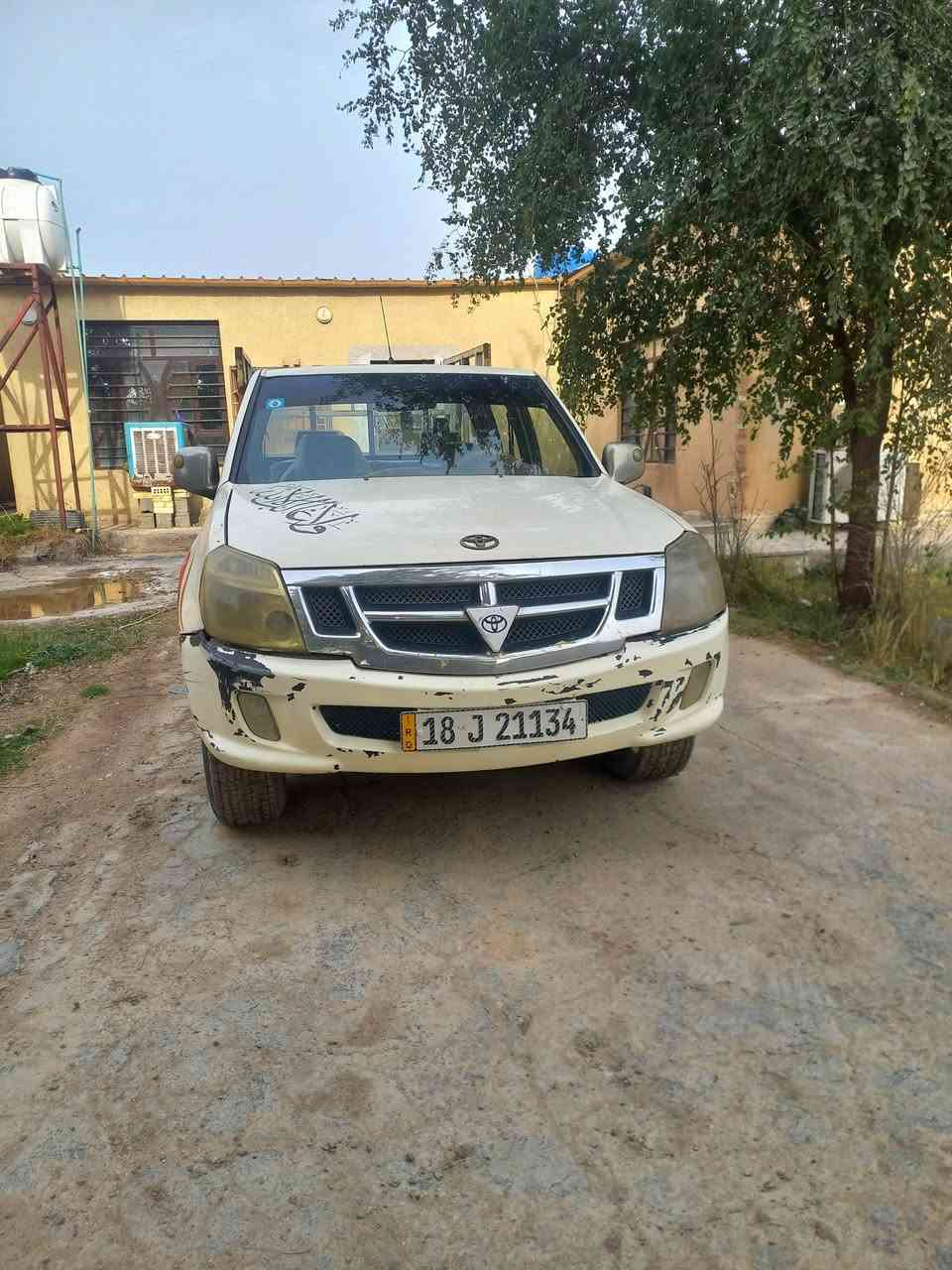 السلام عليكم بيك اب فوتون ٢٠١٢
مكاني بغداد كل نقص مابيها مصبوغة عام وبيها ضربة بل جاملغ اليمنى وعليها غرامة 50 الف توكع من سعرها  تحويل ثاني يوم السعر 52 وبيها مجال قليل 
***********
