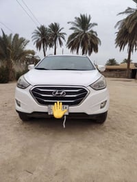 توسان موديل. 15 رقم بابل خليجي بأسم صاحب السيارة مكفولة كفالة من الضبغ...