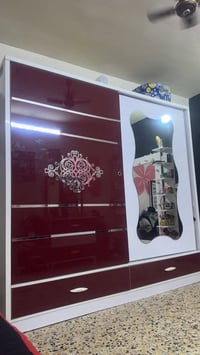 غرفة تركية • نظيفه • نقص جربايه