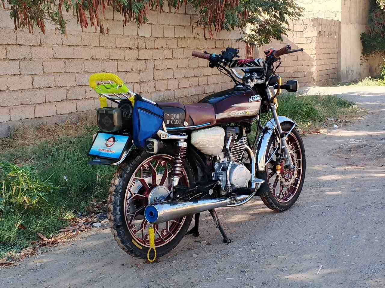دراجة للبيع 
موديل 25 كفالة☑️
مكينة 200 cc ✈️
مكينة كفالة 
كهربائيات كلهة شقالة 
شلعة معدل فول ✈️
مكان شهربان سنسل 
سعر خاص او ه‍ ***********🤳
