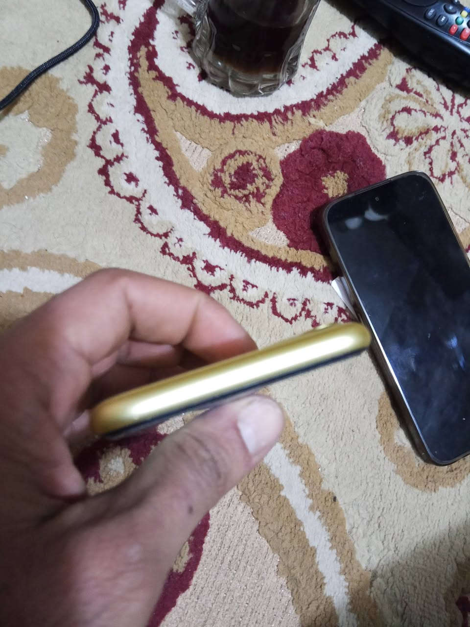 السلام عليكم
اخوان بيع مستعجل ايفون 11 عادي يشهد الله جديد بطاريته 81 جديد يشهد الله مابي شخط 
رايدة ب 225 الف 
*********** 
مكاني مدينة الصدر قطاع 41
