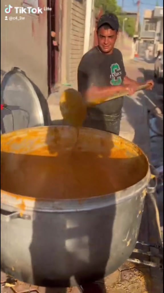 عباس الطباخ ***********
