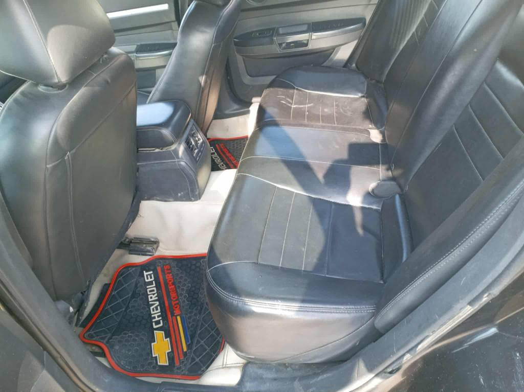 جارجر تكسي 2010 وارد كندي 
مصفره هيئه وغرامات رقمها نينوى دولي 
ب90 وبيها مجال 
مكانها الديوانية عفك 
*********** ديوانية, القادسية
