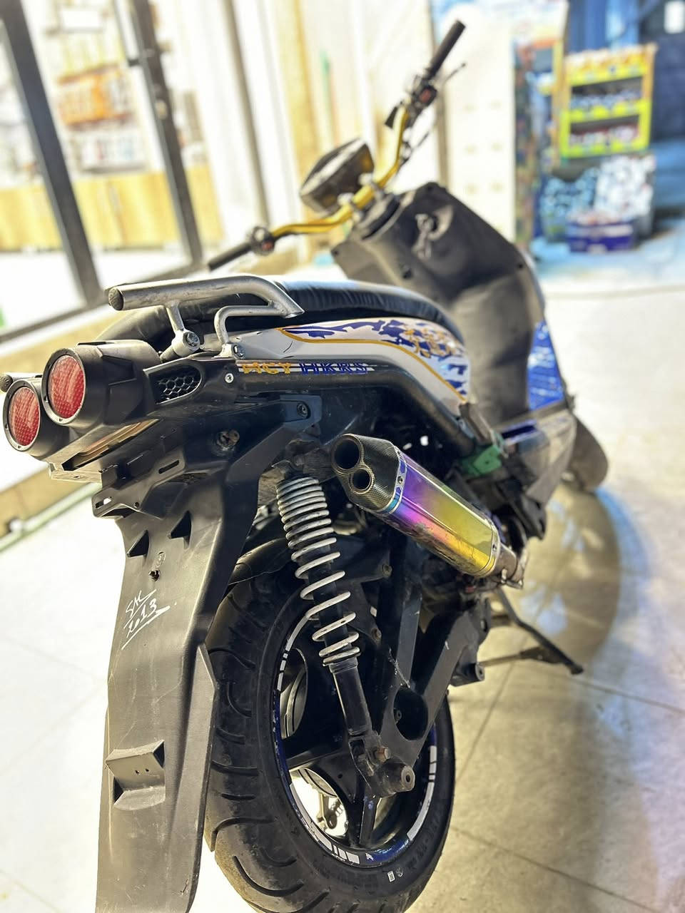 سلام عليكم سكنس جبلي موديل 2013 دراجه كفاله عامه الدراجه بوشه 58 دراجه فوول تزويد 
سكان تزويد 
جاملغ تزويد 
صلنصه تزويد 
دراجه كاعده 
السعر 950 الف وبيها مجال حك جيه قليل 
مكاني حله حي بكرلي 
***********
