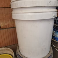 سطولة بلاستك • ٣ سطل