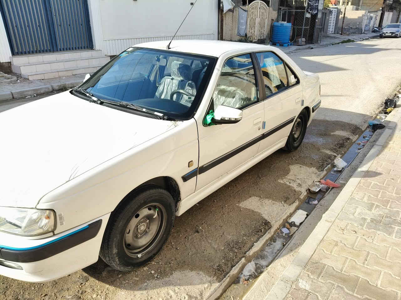 السلام عليكم .. بيجو بارص موديل  11 للبيع  نظافه فول كما موضوح بالصور الشراي هذا رقمي ومتوفر ايضا بالماسنجر السعر خاص  *********** المكان السماوه
