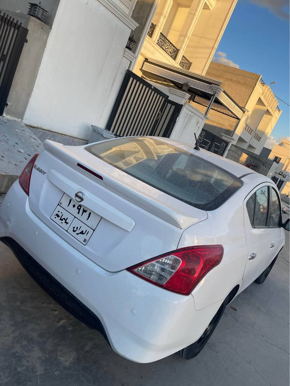 نيسان صني موديل 2020 فقط قطعتين بارد 
سنويه ساقطة 8 شهور جامين امامي كهربائي 
***********
*********** كركوك, العراق
