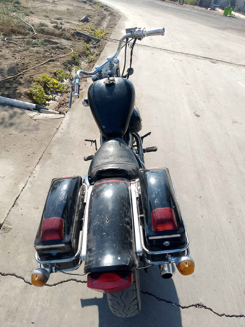 هوندة ستيد ببر مزودة جاملغ دراك ستار  رقم وسنوية بسمي ارقام نكليزية بس على الاستلام حالين بيه لوحات عربيه سنويه جديدة بيهة خربطة كهربايات تجي نار فجئة تروح مكينه مكفولة كفالة عامة لادخان لاتنقيص للبيع سعر 1300قفل قفل مكاني بصرة تجي تحملهة وتروح تريد بس الشاصي هم يرهم للبيع وتوصيل موجود ***********
